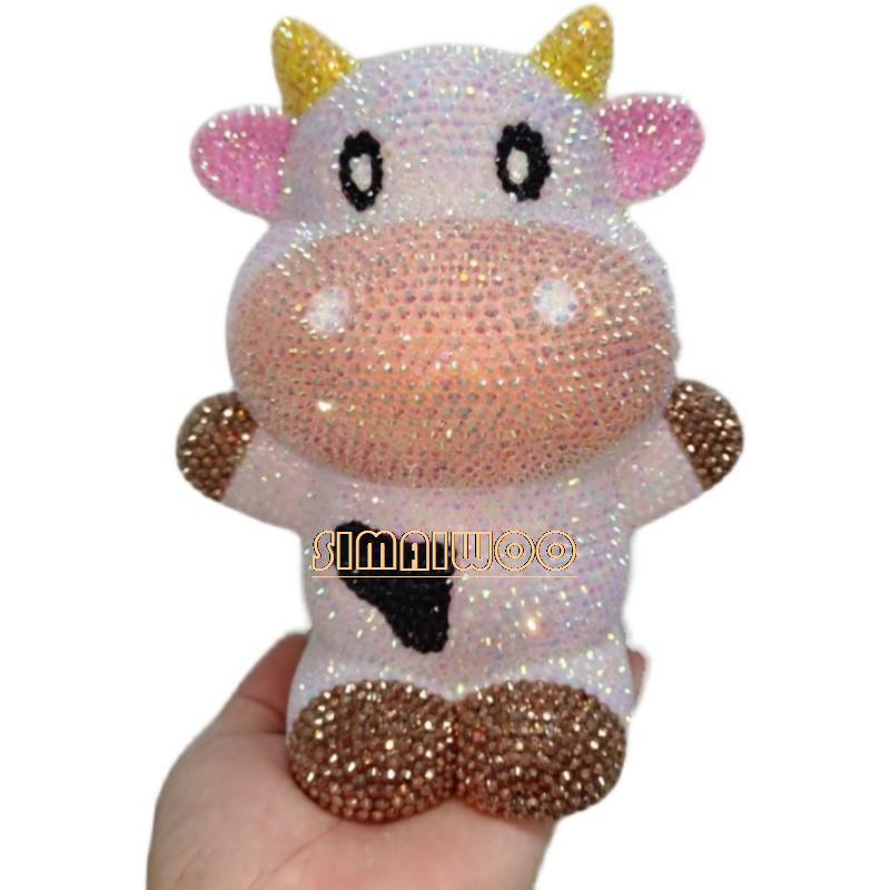 Home Decor Exhibition - DIY 라인석 아트 암소 인형 장난감,